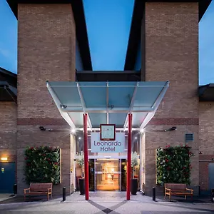 Leonardo London Heathrow Airport Hotell