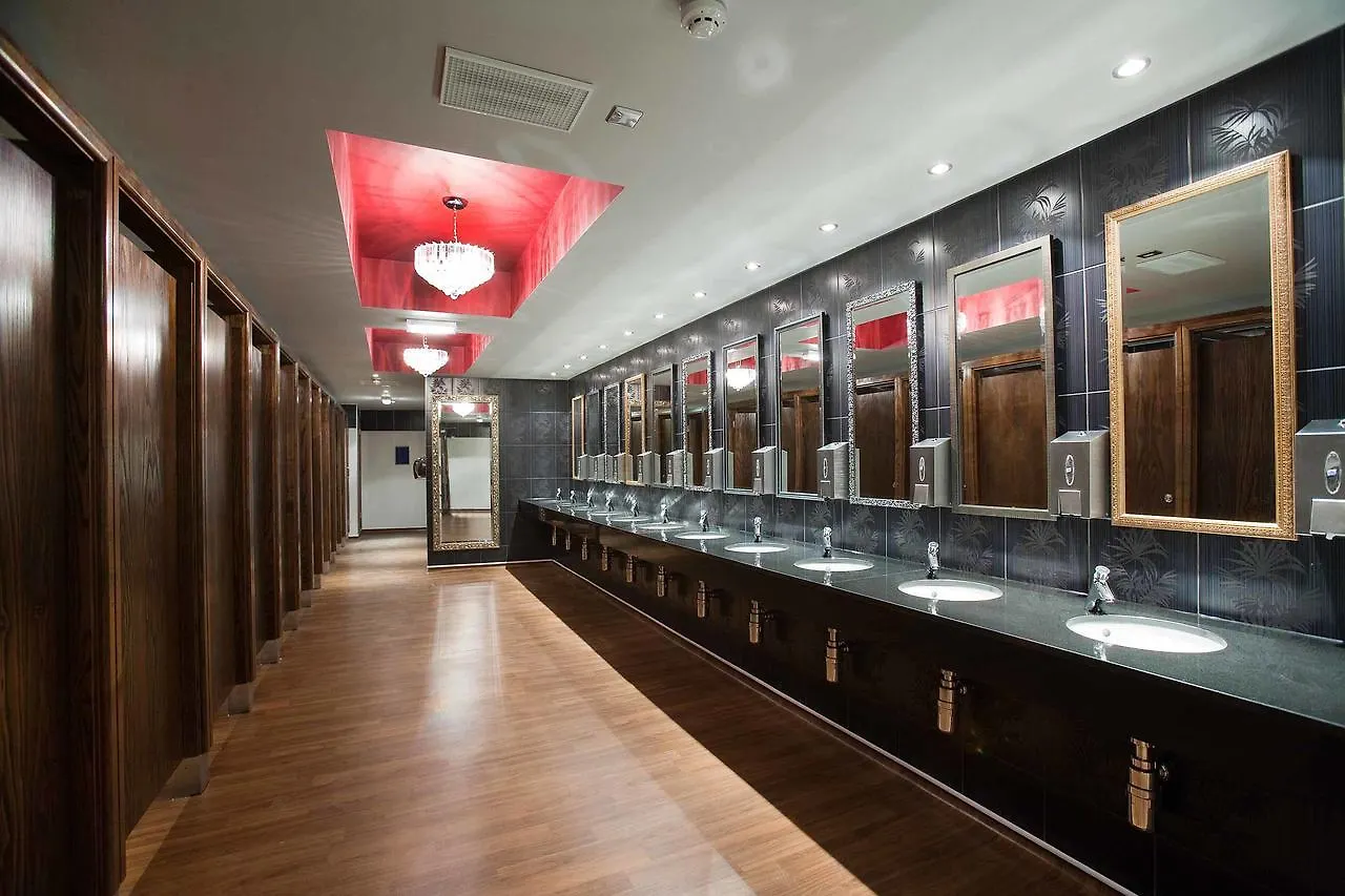 The White Lady Wetherspoon إدنبرة فندق